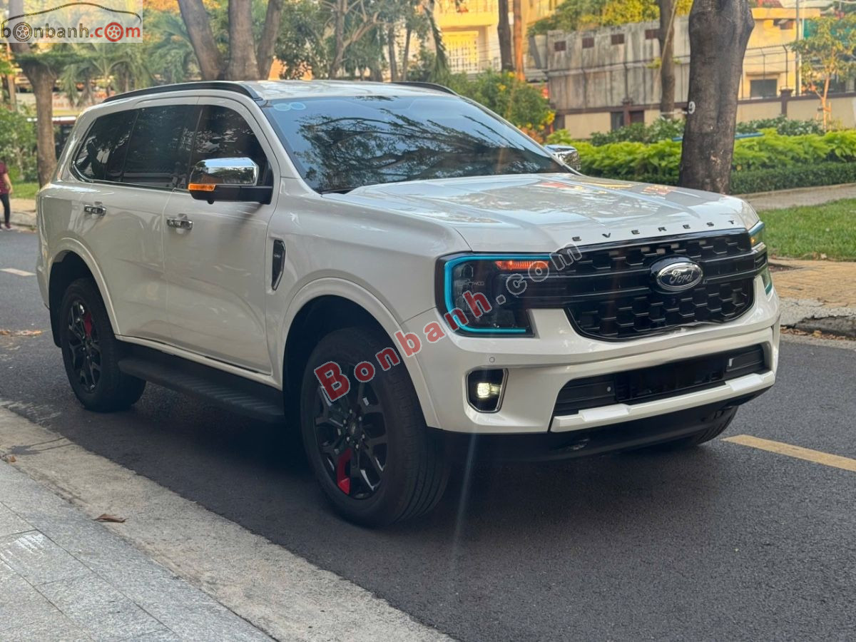 Bán ô tô Ford Everest Ambiente 2.0L 4x2 AT - 2024 - xe cũ