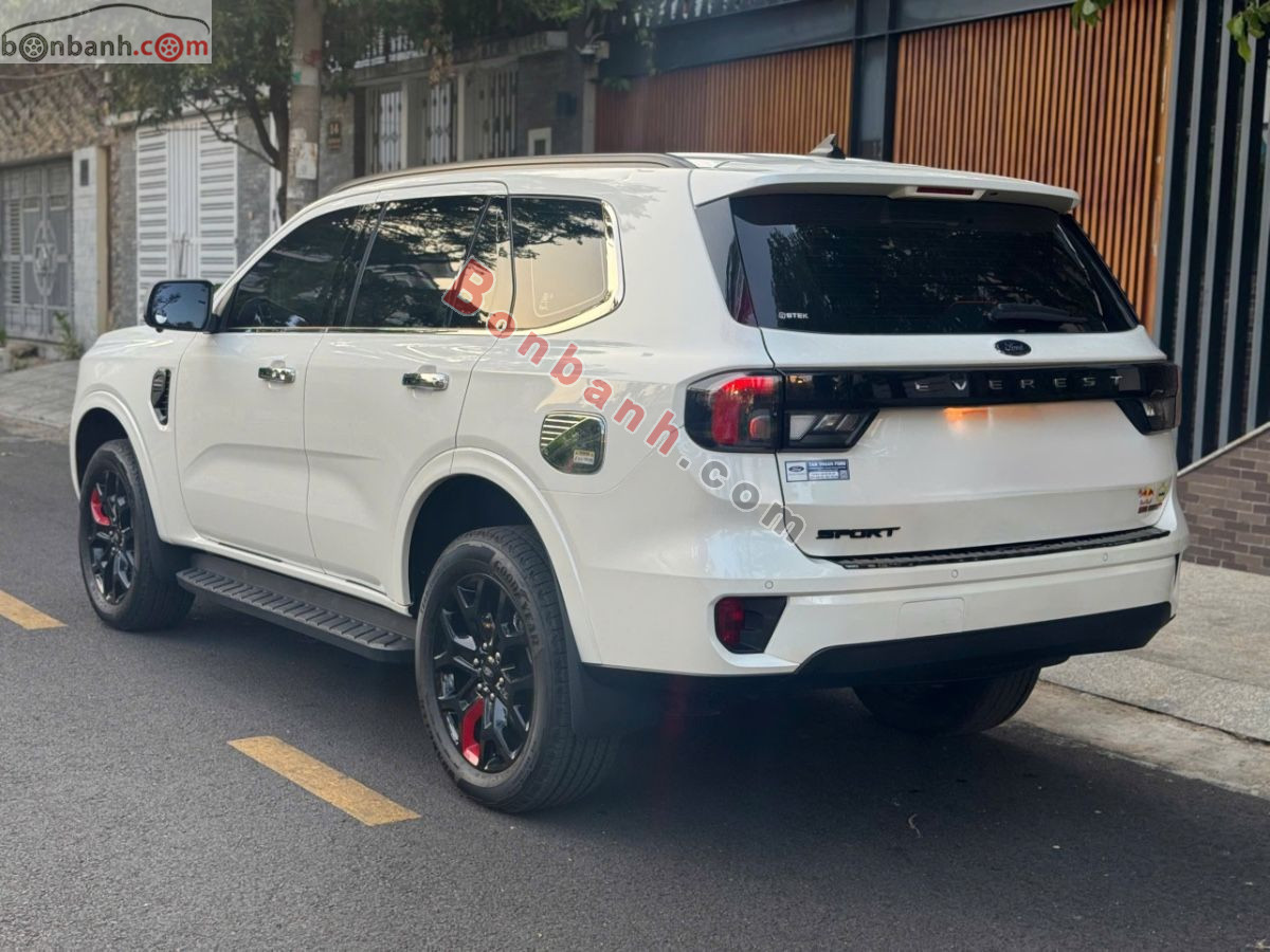 Bán ô tô Ford Everest Ambiente 2.0L 4x2 AT - 2024 - xe cũ