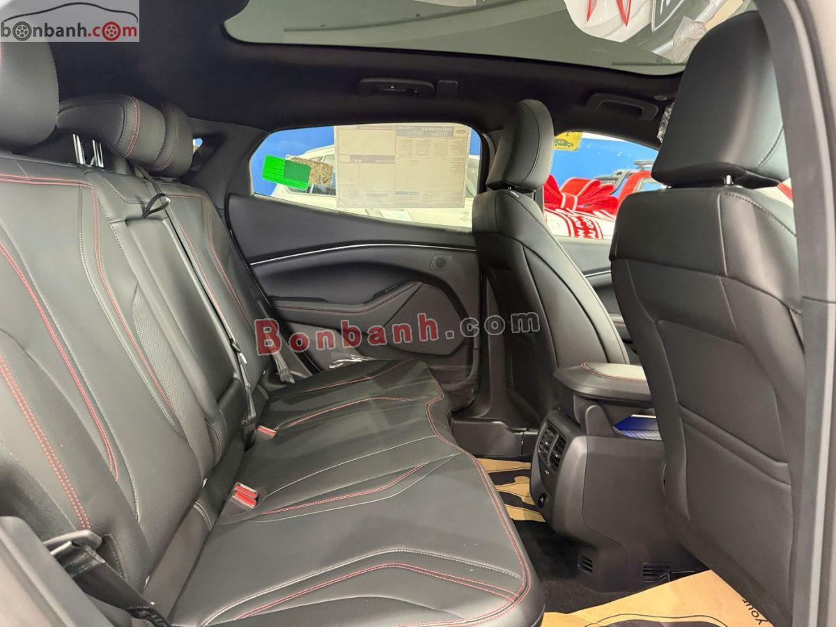 Bán ô tô Ford Mustang Mach-E Premium AWD - 2025 - xe mới