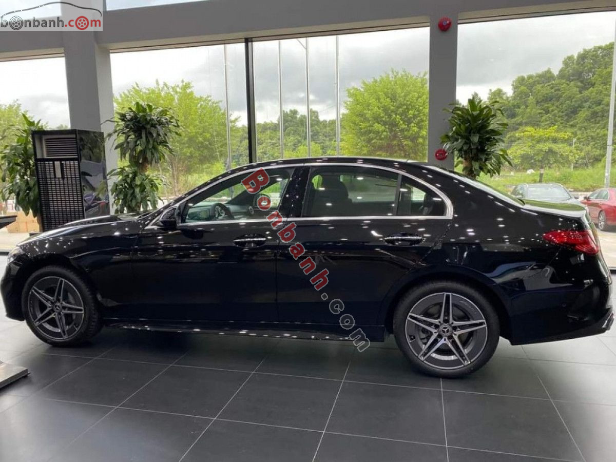 Bán ô tô Mercedes Benz C class C300 AMG - 2026 - xe mới