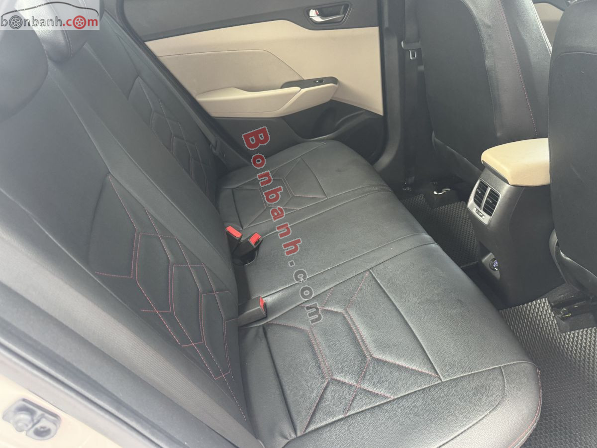 Bán ô tô Hyundai Accent 1.4 AT - 2022 - xe cũ