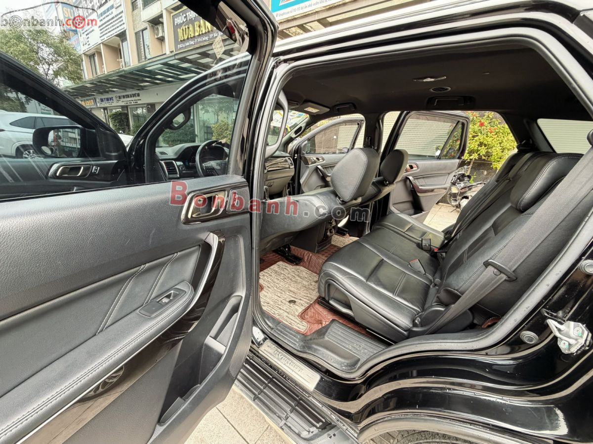 Bán ô tô Ford Everest Titanium 2.0L 4x2 AT - 2018 - xe cũ
