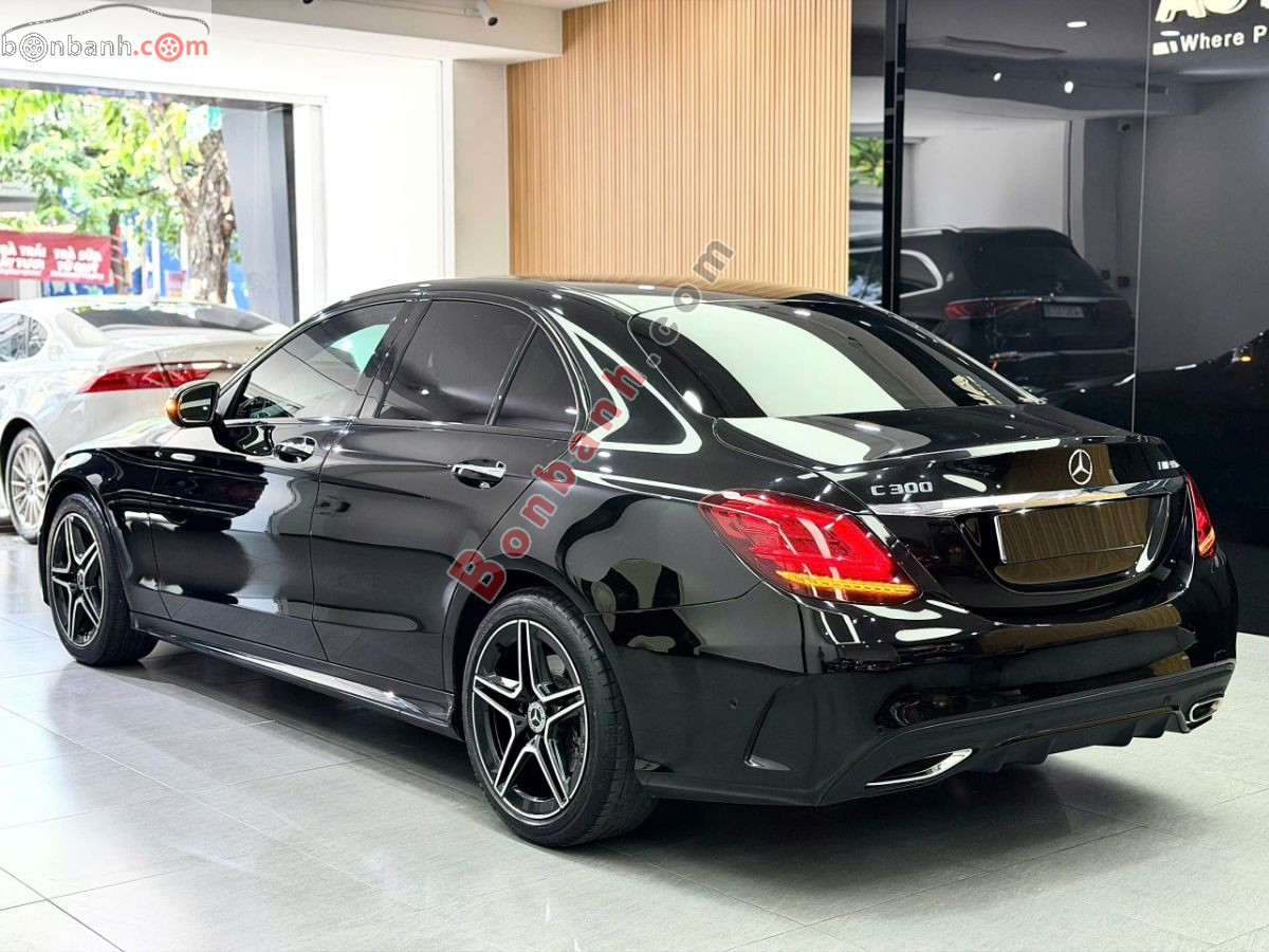 Bán ô tô Mercedes Benz C class C300 AMG - 2019 - xe cũ
