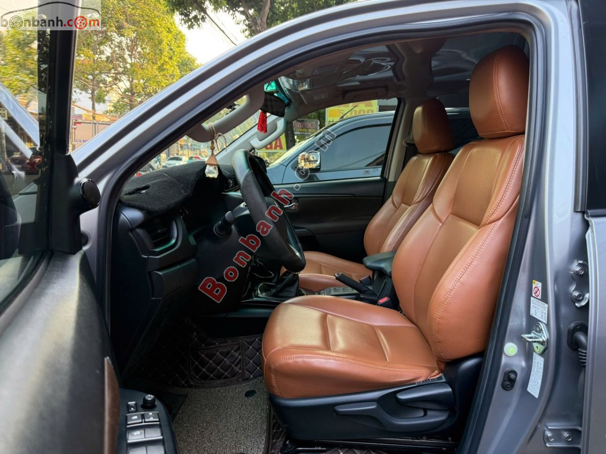 Bán ô tô Toyota Fortuner 2.4G 4x2 MT - 2020 - xe cũ