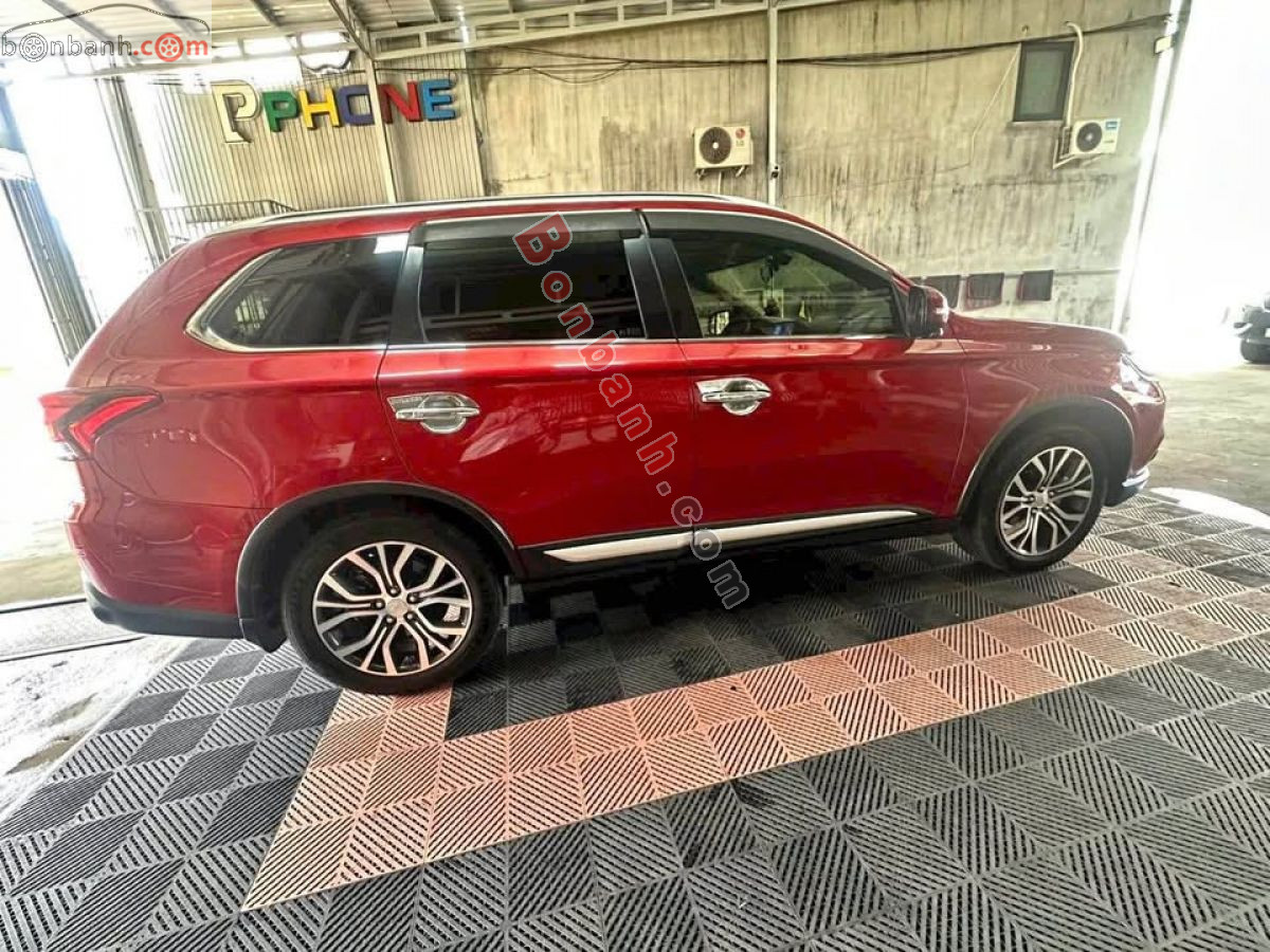 Bán ô tô Mitsubishi Outlander 2.4 CVT Premium - 2019 - xe cũ