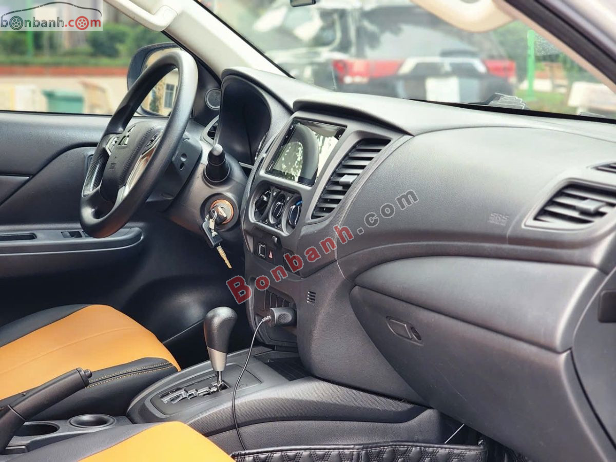 Bán ô tô Mitsubishi Triton 4x2 AT Mivec - 2021 - xe cũ