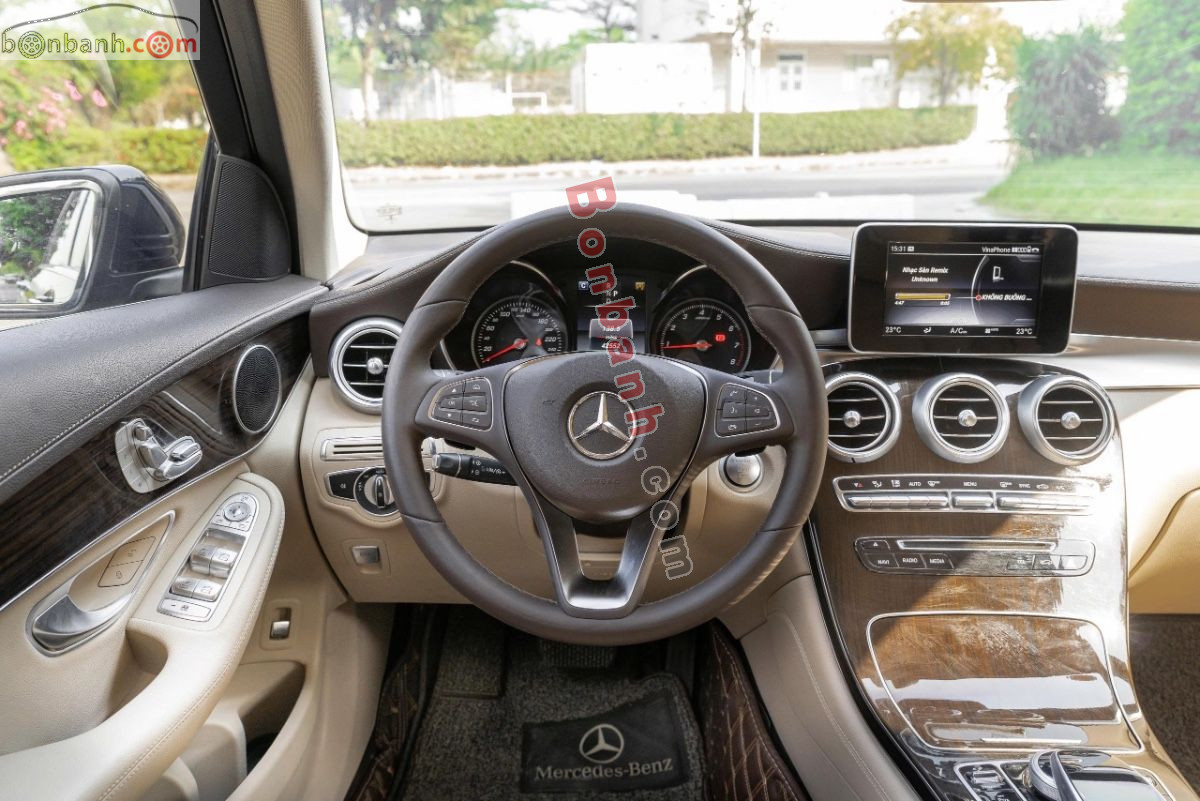 Bán ô tô Mercedes Benz GLC 200 - 2019 - xe cũ