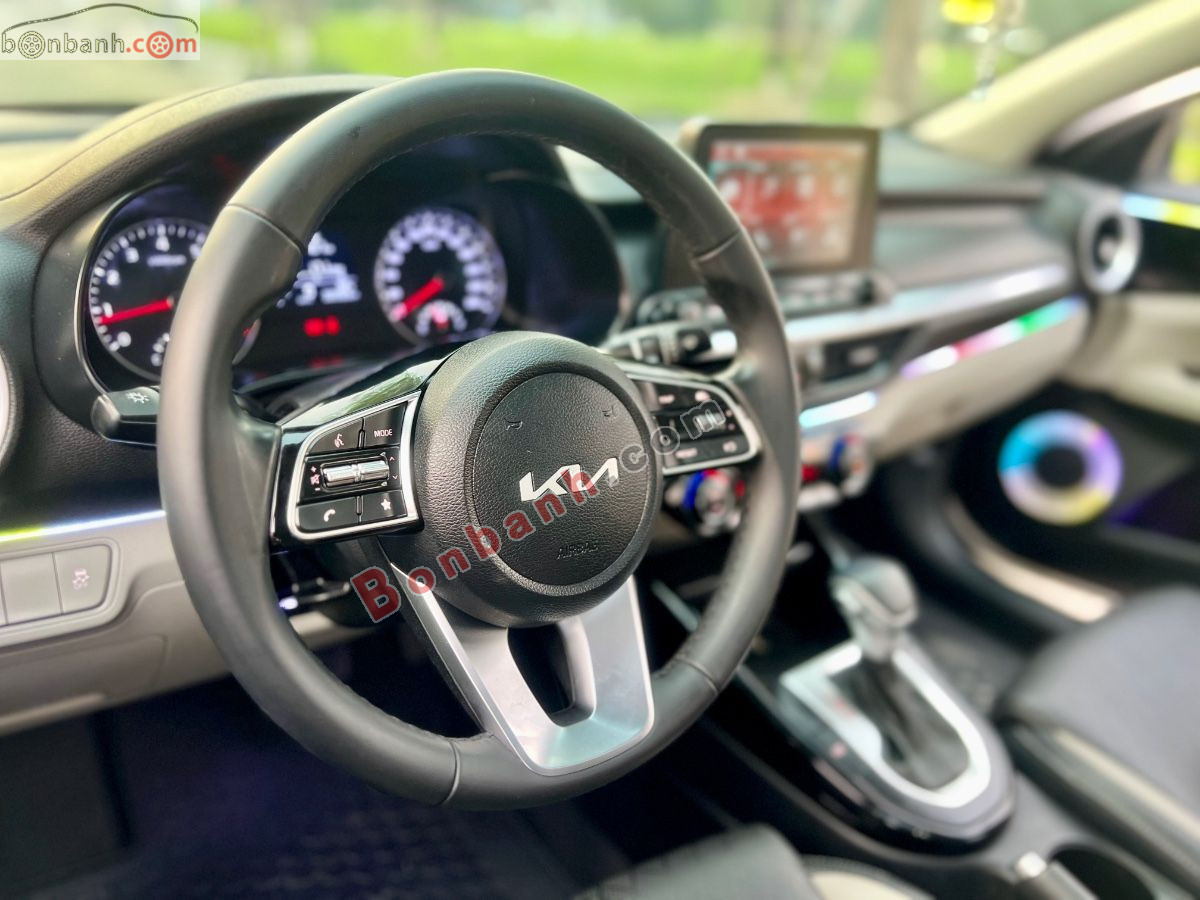 Bán ô tô Kia K3 Luxury 1.6 AT - 2024 - xe cũ