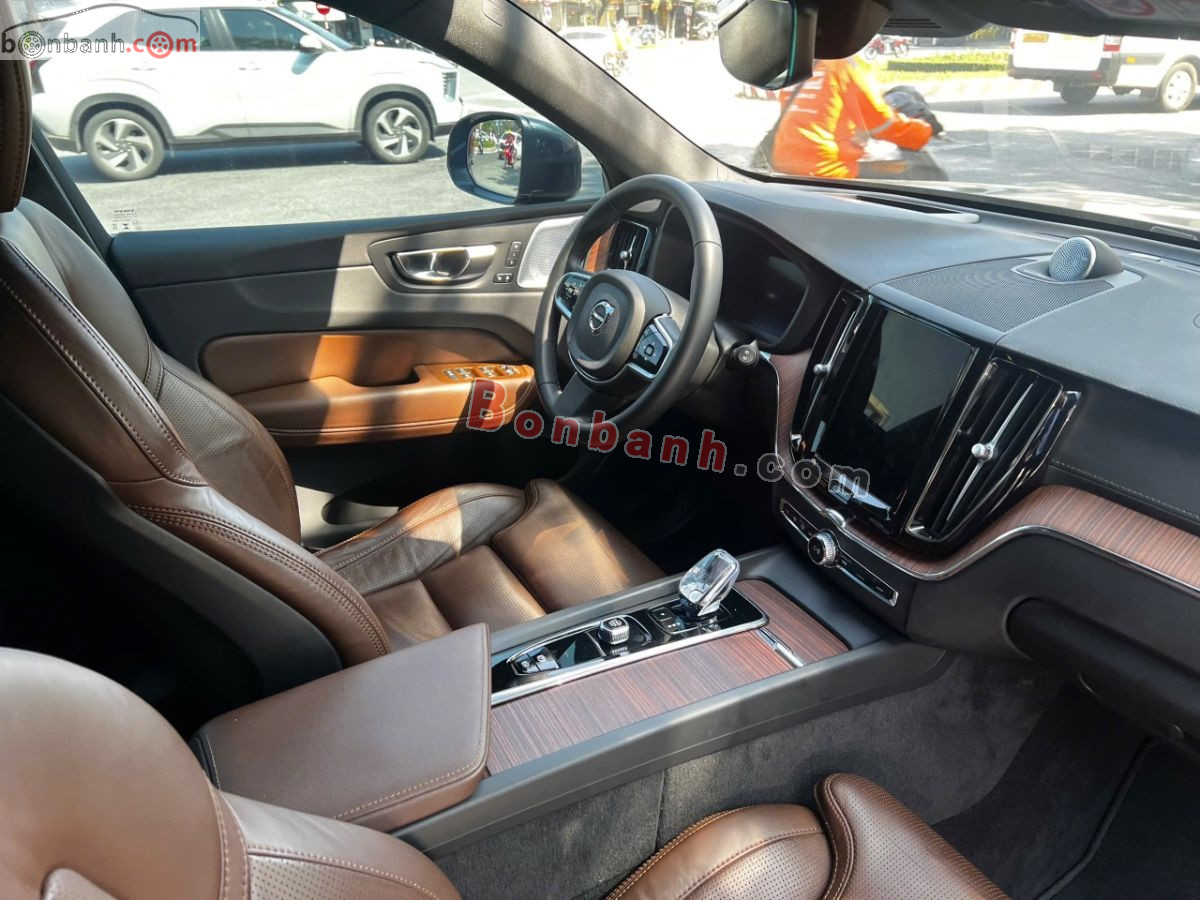 Bán ô tô Volvo XC60 Recharge Ultimate T8 AWD - 2025 - xe cũ