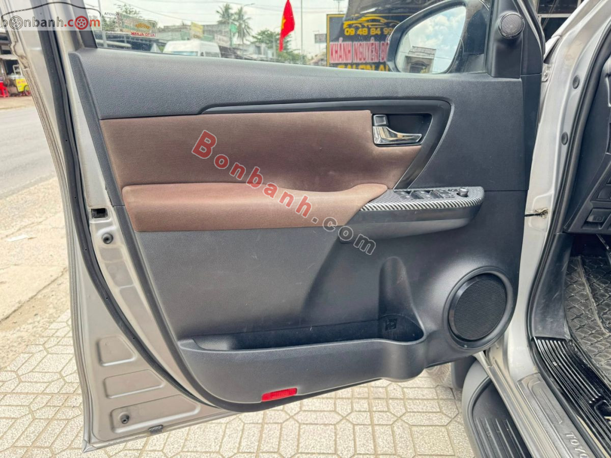 Bán ô tô Toyota Fortuner 2.4G 4x2 MT - 2017 - xe cũ