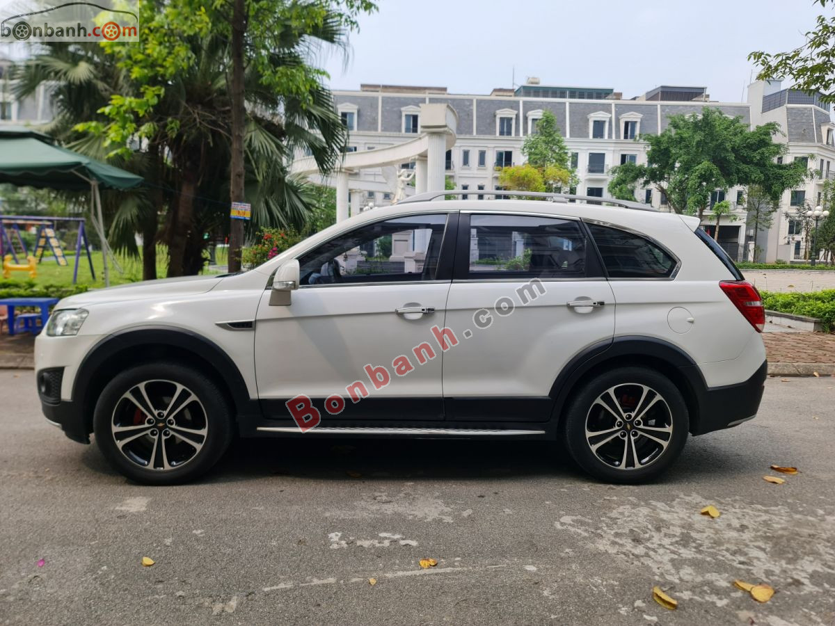 Bán ô tô Chevrolet Captiva LTZ 2.4 AT - 2015 - xe cũ
