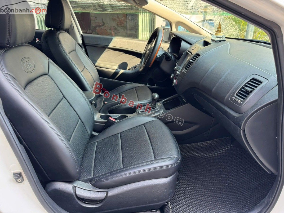 Bán ô tô Kia K3 1.6 AT - 2015 - xe cũ