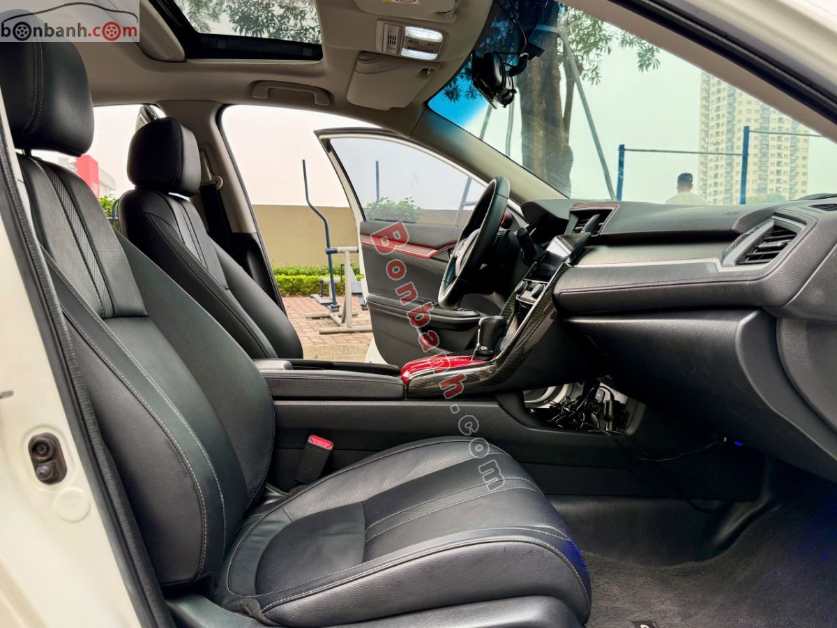 Bán ô tô Honda Civic 1.5L Vtec Turbo - 2018 - xe cũ