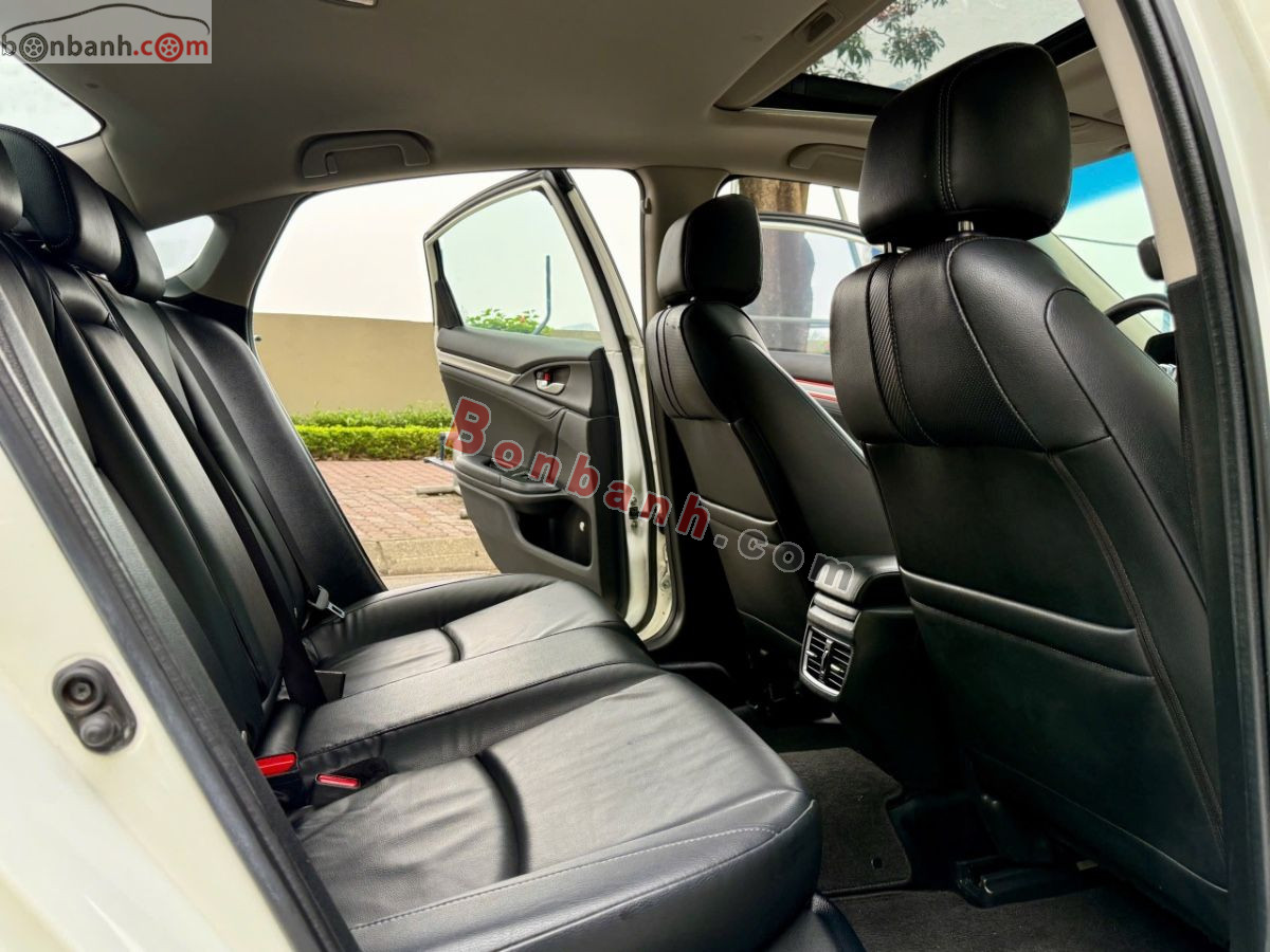 Bán ô tô Honda Civic 1.5L Vtec Turbo - 2018 - xe cũ