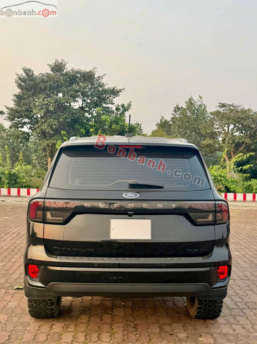 Bán ô tô Ford Everest Titanium 2.0L 4x2 AT - 2025 - xe cũ
