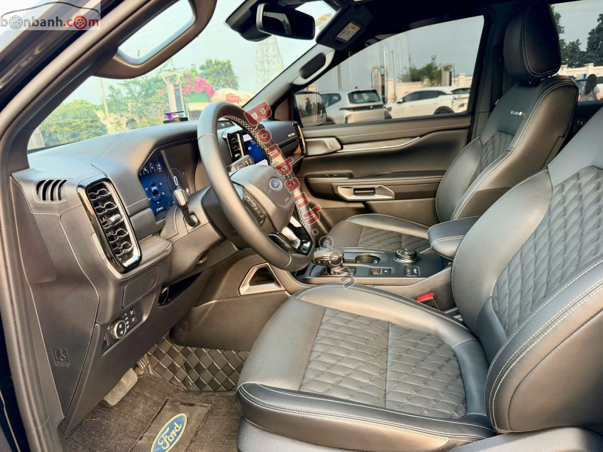 Bán ô tô Ford Everest Platinum 2.0L 4x4 AT - 2025 - xe cũ