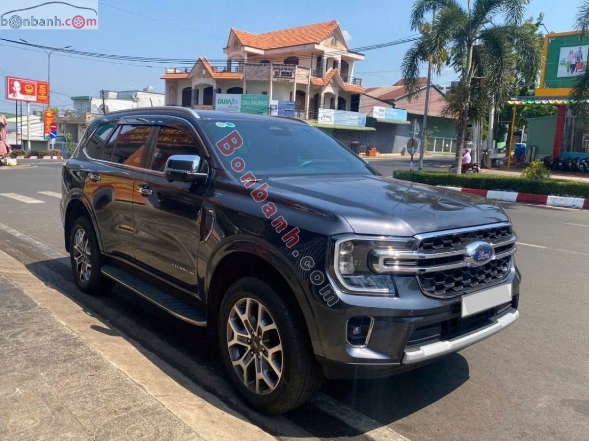 Bán ô tô Ford Everest Titanium 2.0L 4x2 AT - 2024 - xe cũ