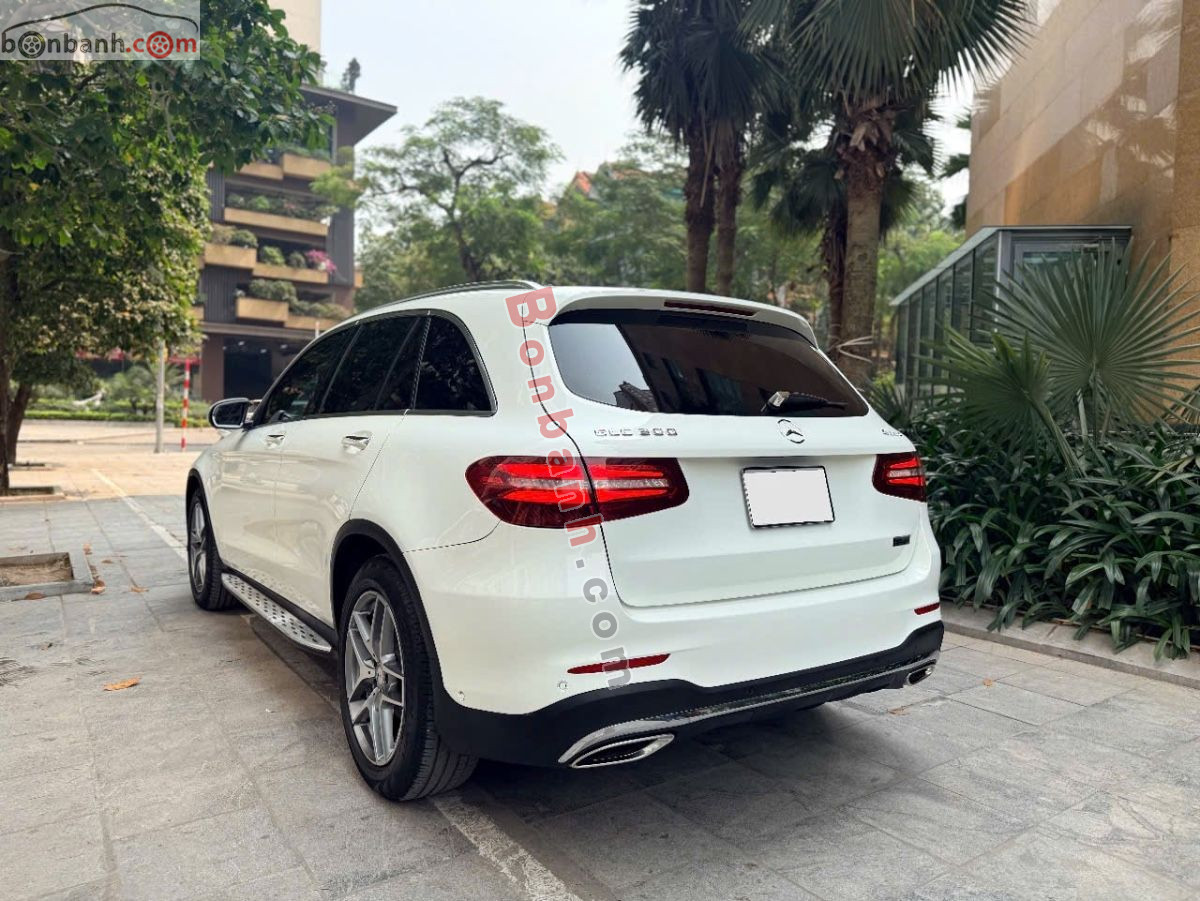Bán ô tô Mercedes Benz GLC 300 4Matic - 2016 - xe cũ