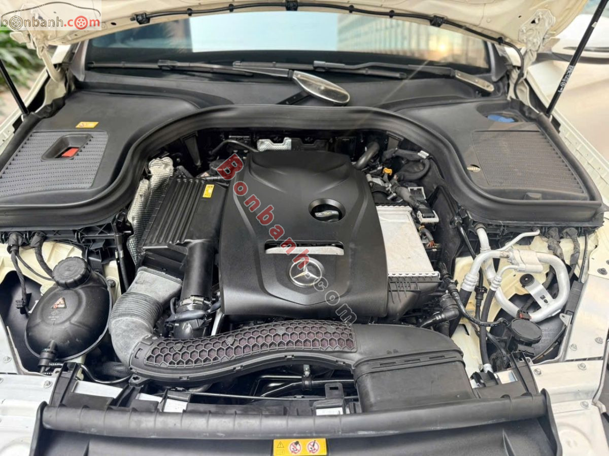 Bán ô tô Mercedes Benz GLC 300 4Matic - 2016 - xe cũ