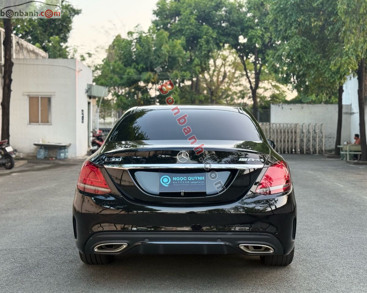 Bán ô tô Mercedes Benz C class C300 AMG - 2021 - xe cũ