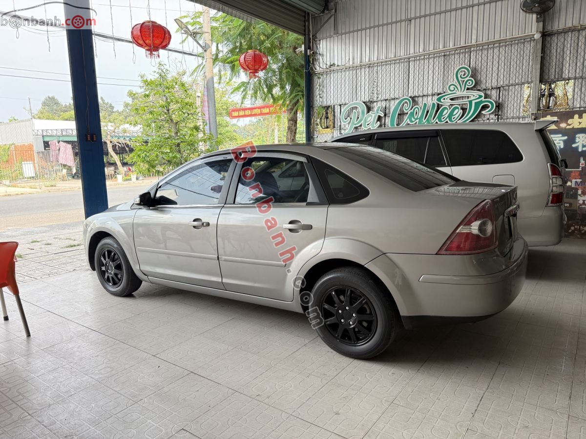 Bán ô tô Ford Focus 1.8 MT - 2009 - xe cũ