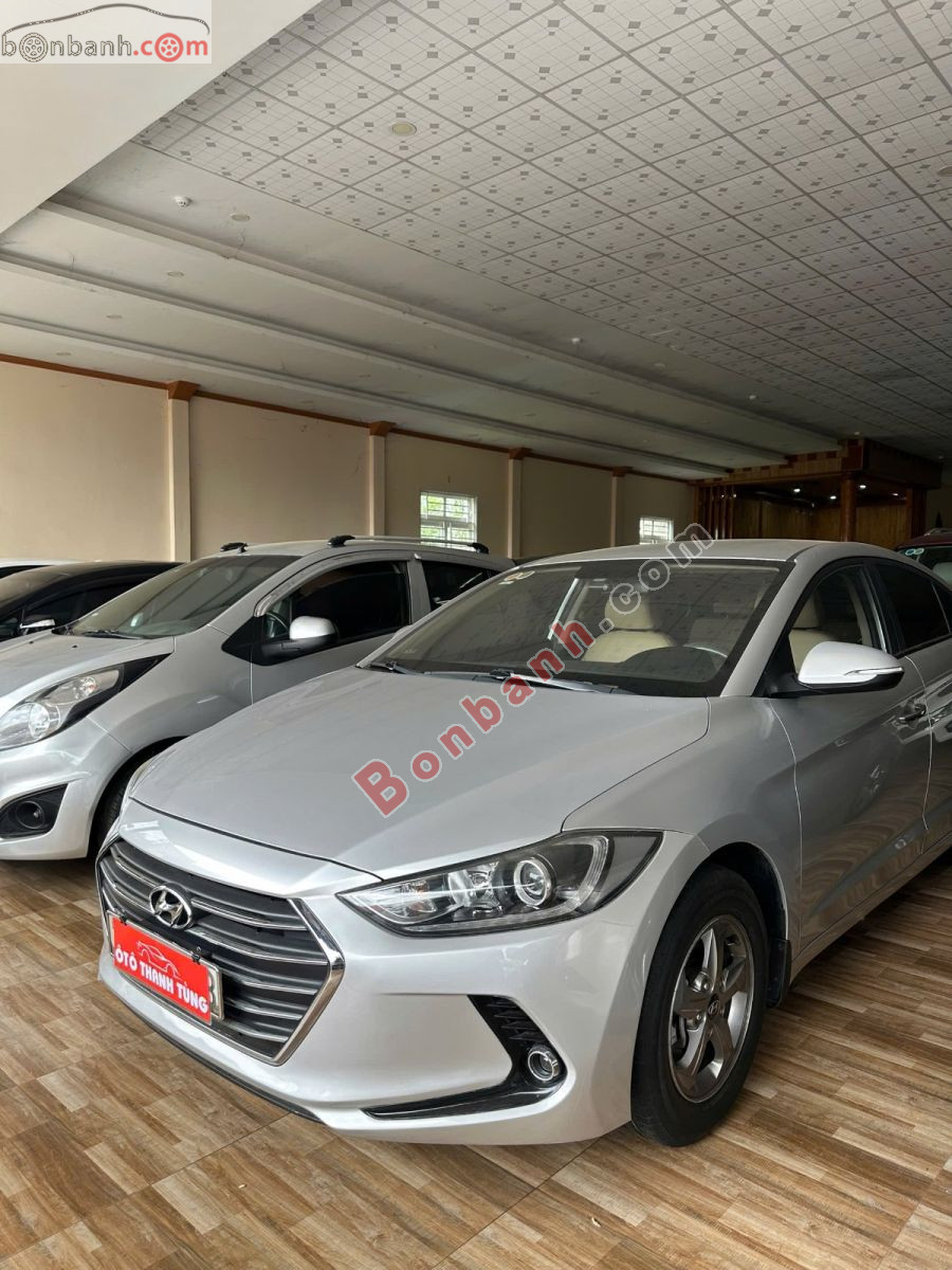 Bán ô tô Hyundai Elantra 1.6 MT - 2019 - xe cũ