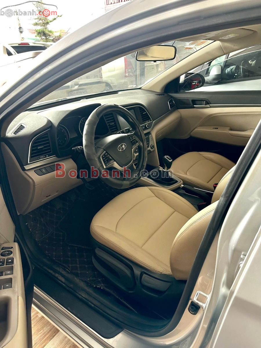 Bán ô tô Hyundai Elantra 1.6 MT - 2019 - xe cũ