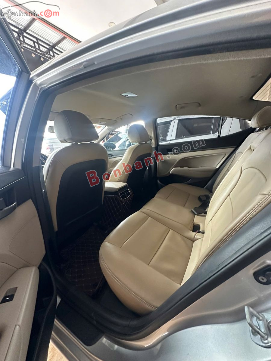Bán ô tô Hyundai Elantra 1.6 MT - 2019 - xe cũ