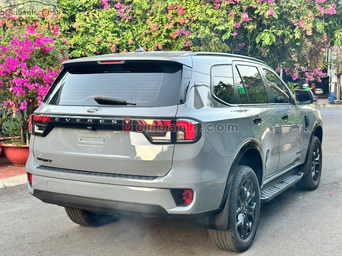 Bán ô tô Ford Everest Sport 2.0L 4x2 AT - 2022 - xe cũ