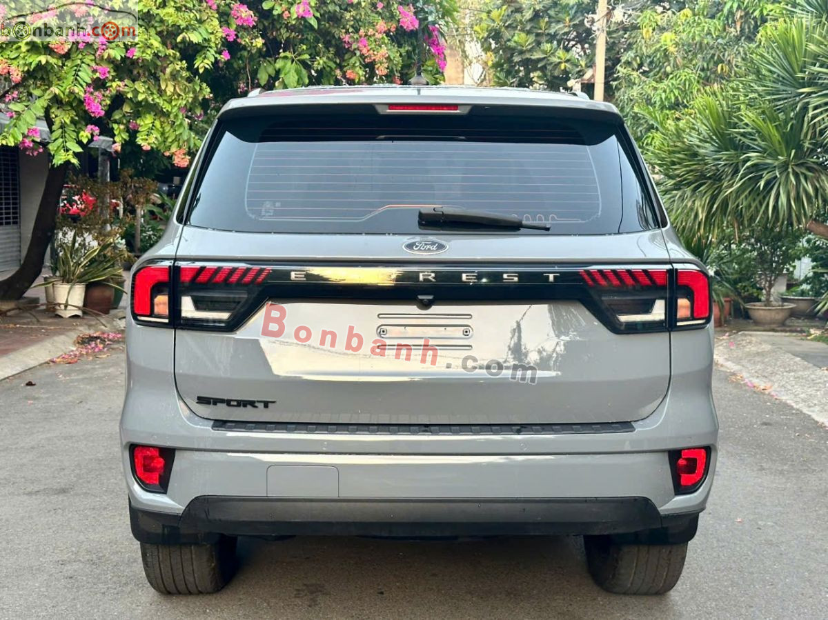 Bán ô tô Ford Everest Sport 2.0L 4x2 AT - 2022 - xe cũ