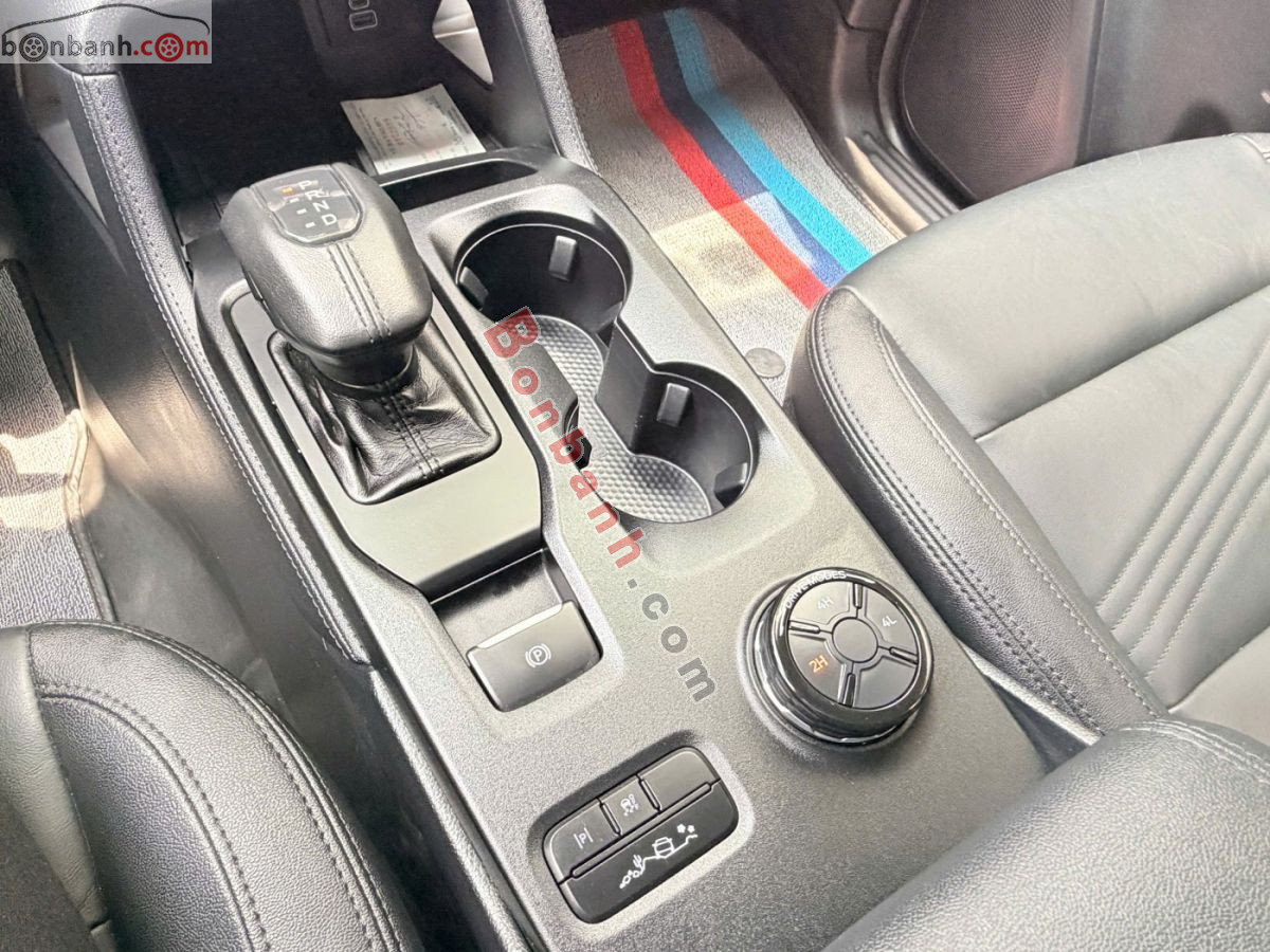 Bán ô tô Ford Everest Titanium Plus 2.0L 4x4 AT - 2024 - xe cũ