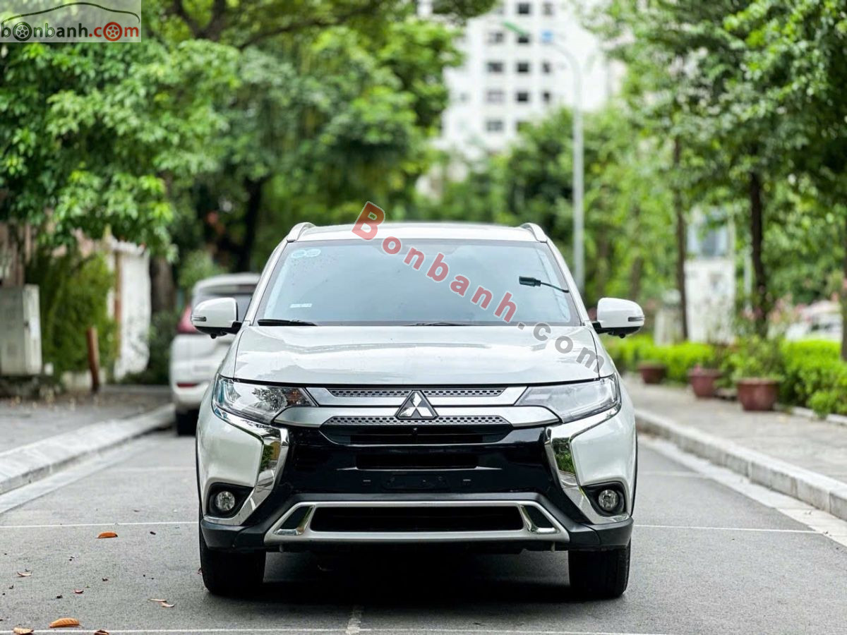 Bán ô tô Mitsubishi Outlander 2.0 CVT - 2020 - xe cũ