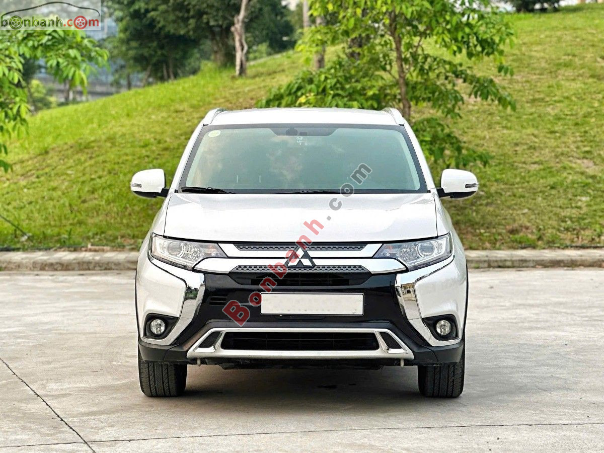 Bán ô tô Mitsubishi Outlander 2.0 CVT - 2020 - xe cũ