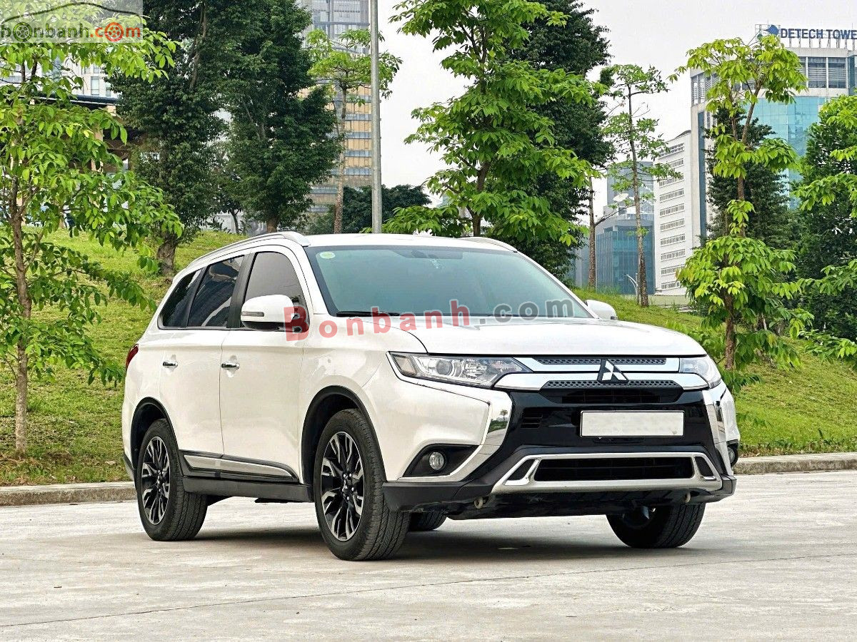 Bán ô tô Mitsubishi Outlander 2.0 CVT - 2020 - xe cũ