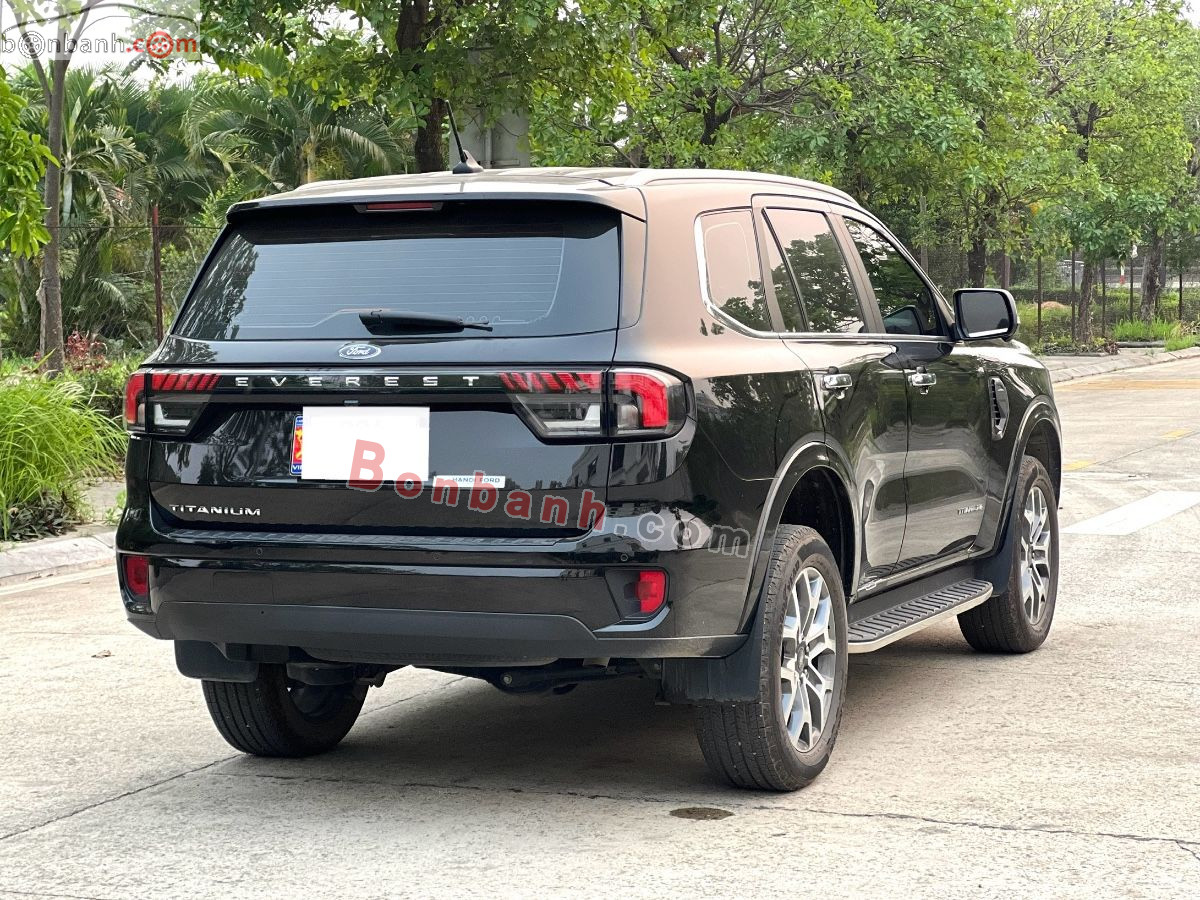Bán ô tô Ford Everest Titanium 2.0L 4x2 AT - 2025 - xe cũ