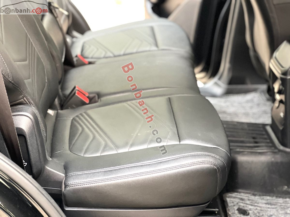 Bán ô tô Ford Everest Titanium 2.0L 4x2 AT - 2025 - xe cũ