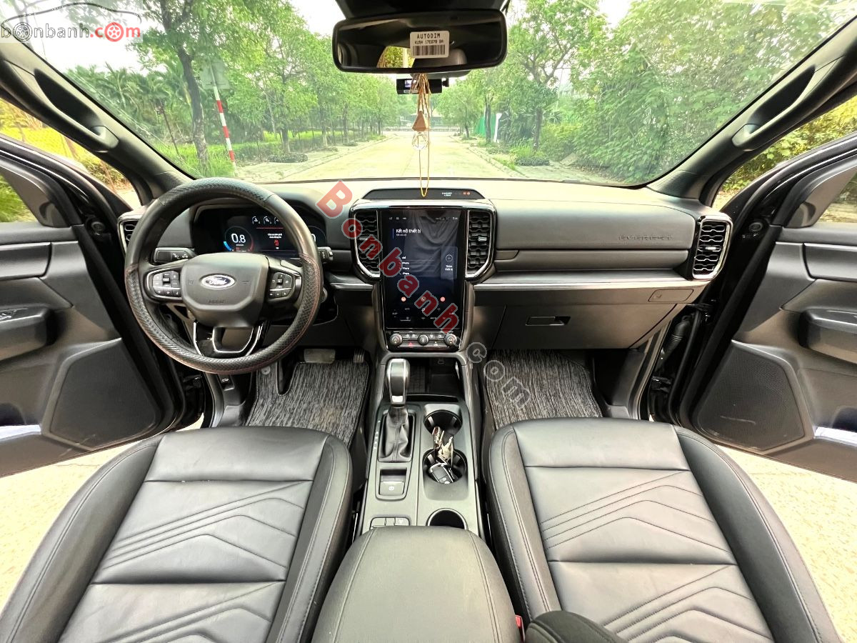 Bán ô tô Ford Everest Titanium 2.0L 4x2 AT - 2025 - xe cũ