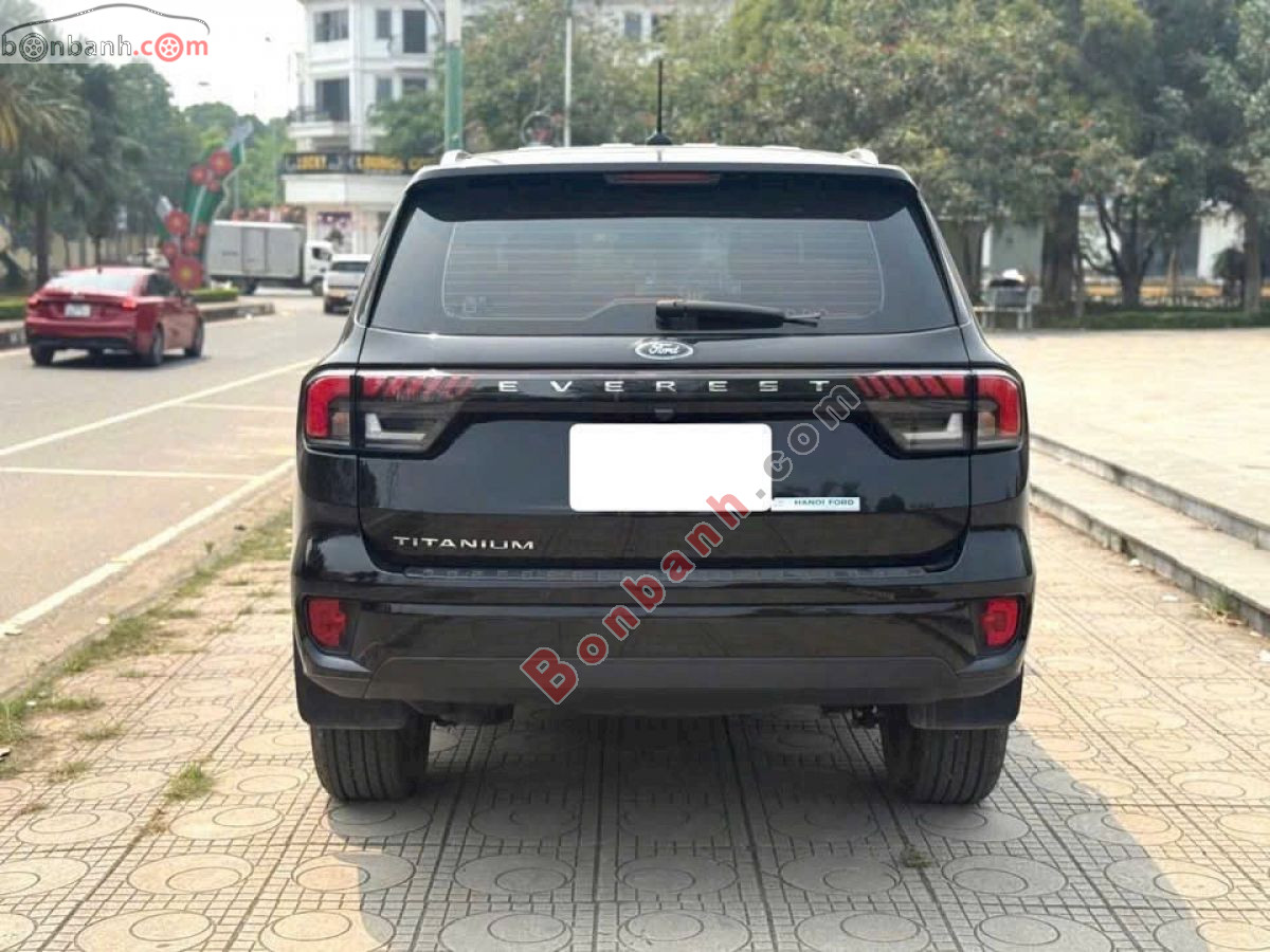 Bán ô tô Ford Everest Titanium 2.0L 4x2 AT - 2025 - xe cũ