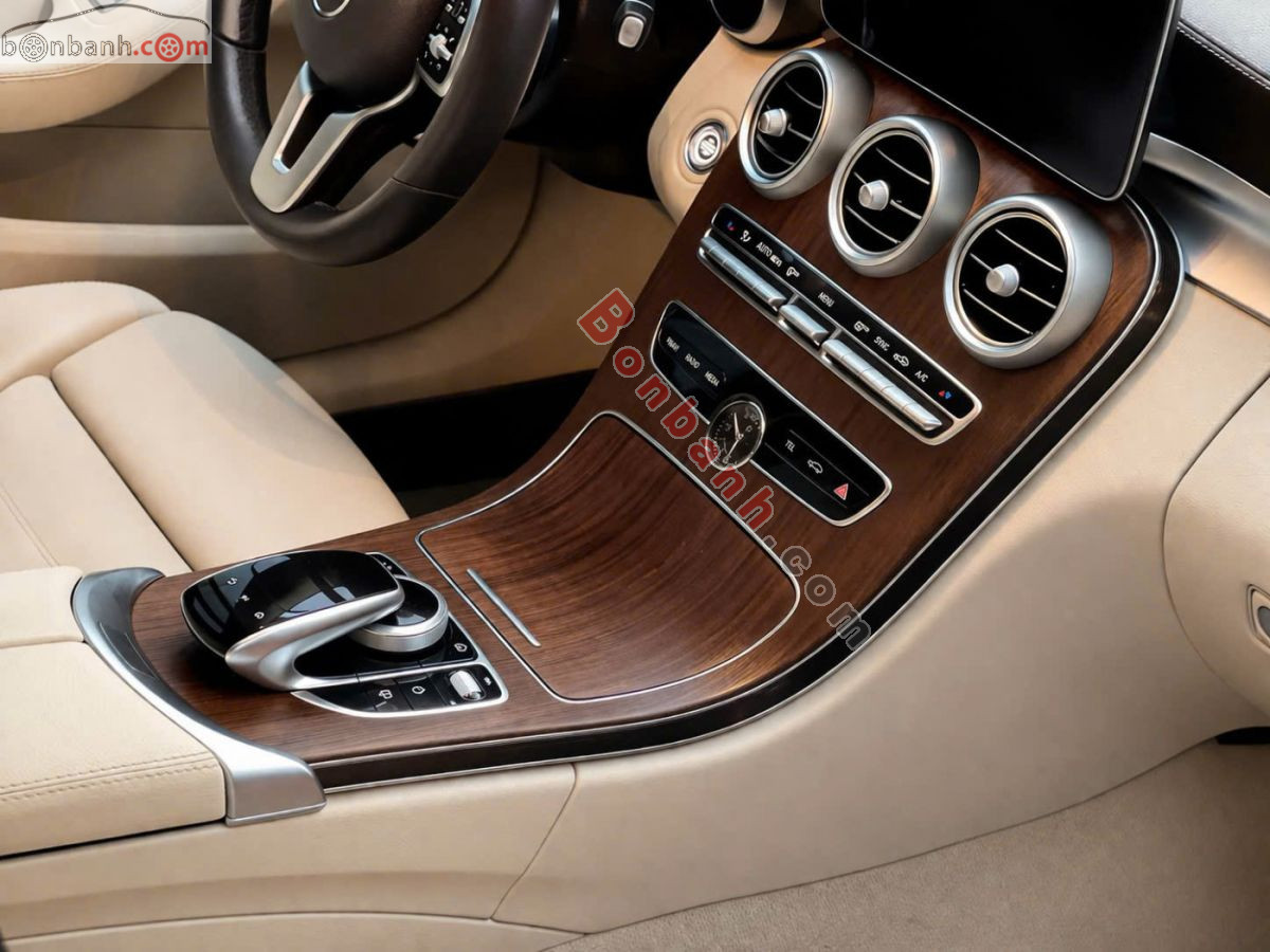 Bán ô tô Mercedes Benz C class C200 Exclusive - 2019 - xe cũ