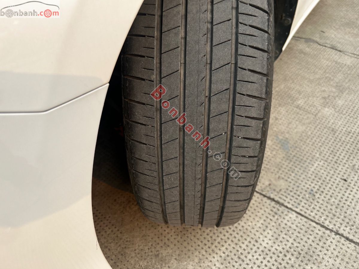 Bán ô tô Mazda 6 Premium 2.0 AT - 2021 - xe cũ