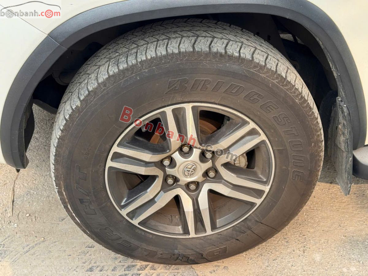 Bán ô tô Toyota Fortuner 2.4G 4x2 MT - 2018 - xe cũ