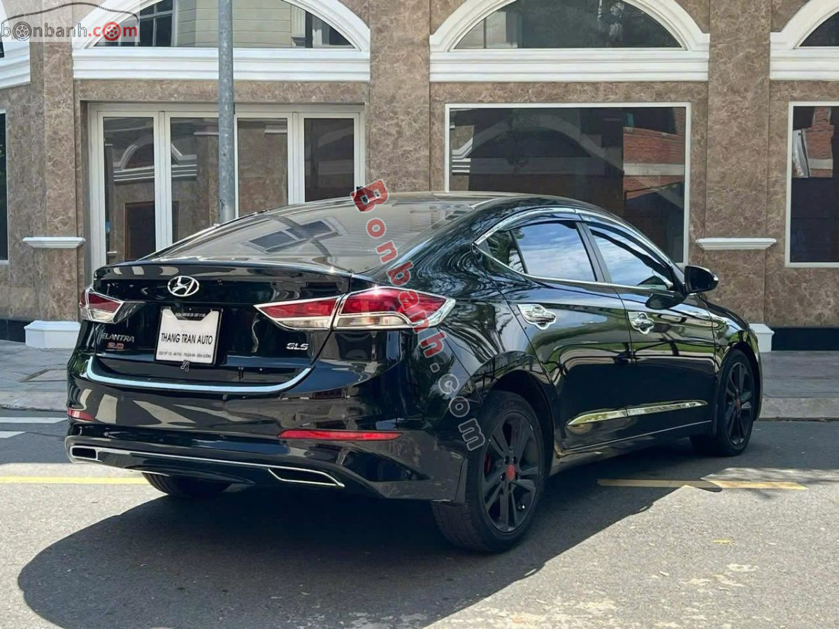 Bán ô tô Hyundai Elantra 2.0 AT - 2018 - xe cũ