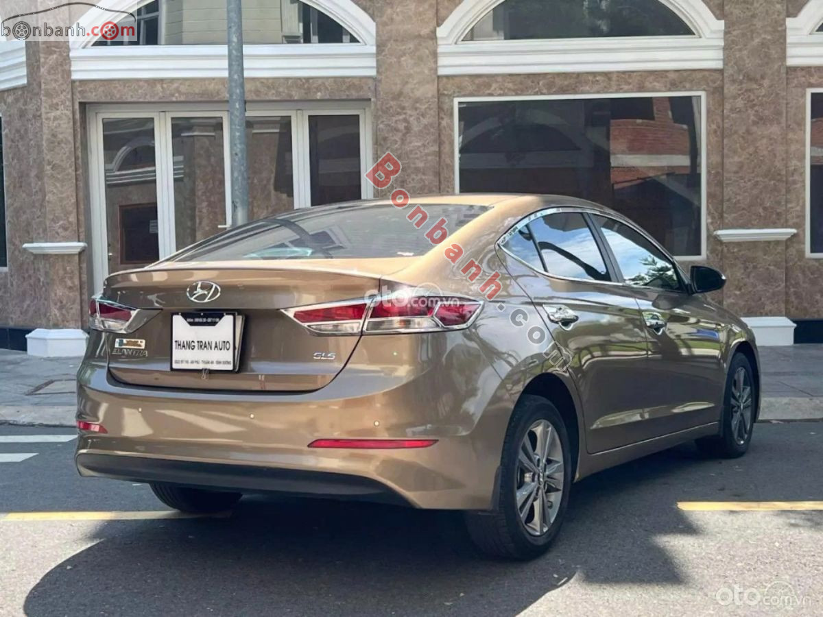 Bán ô tô Hyundai Elantra 1.6 AT - 2016 - xe cũ