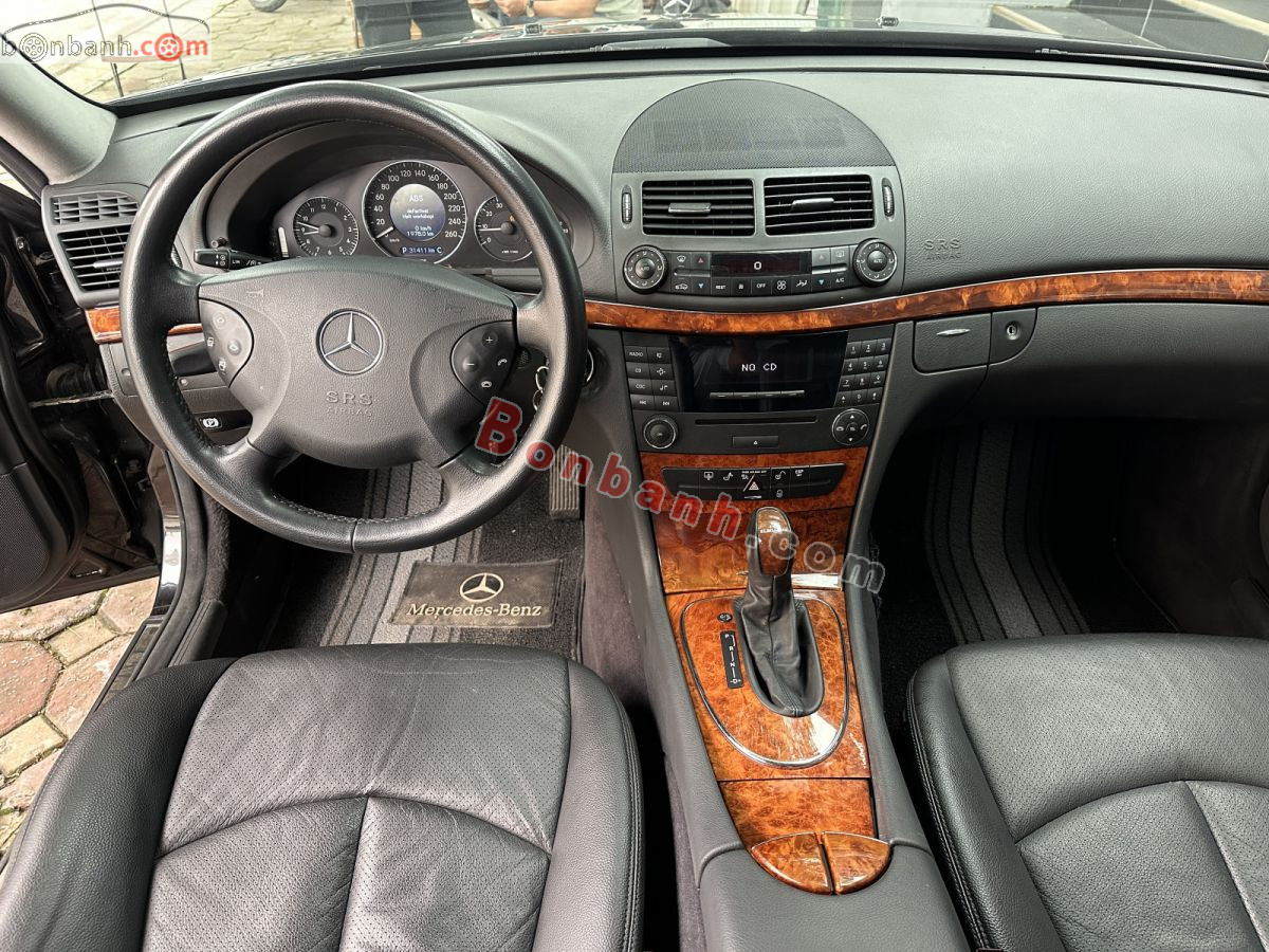 Bán ô tô Mercedes Benz E class E200 - 2005 - xe cũ