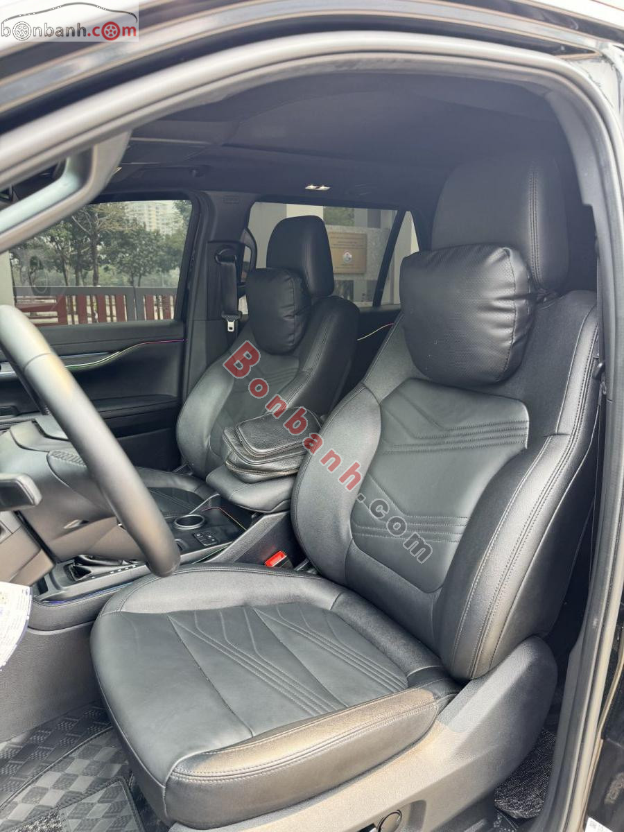 Bán ô tô Ford Everest Titanium 2.0L 4x2 AT - 2025 - xe cũ