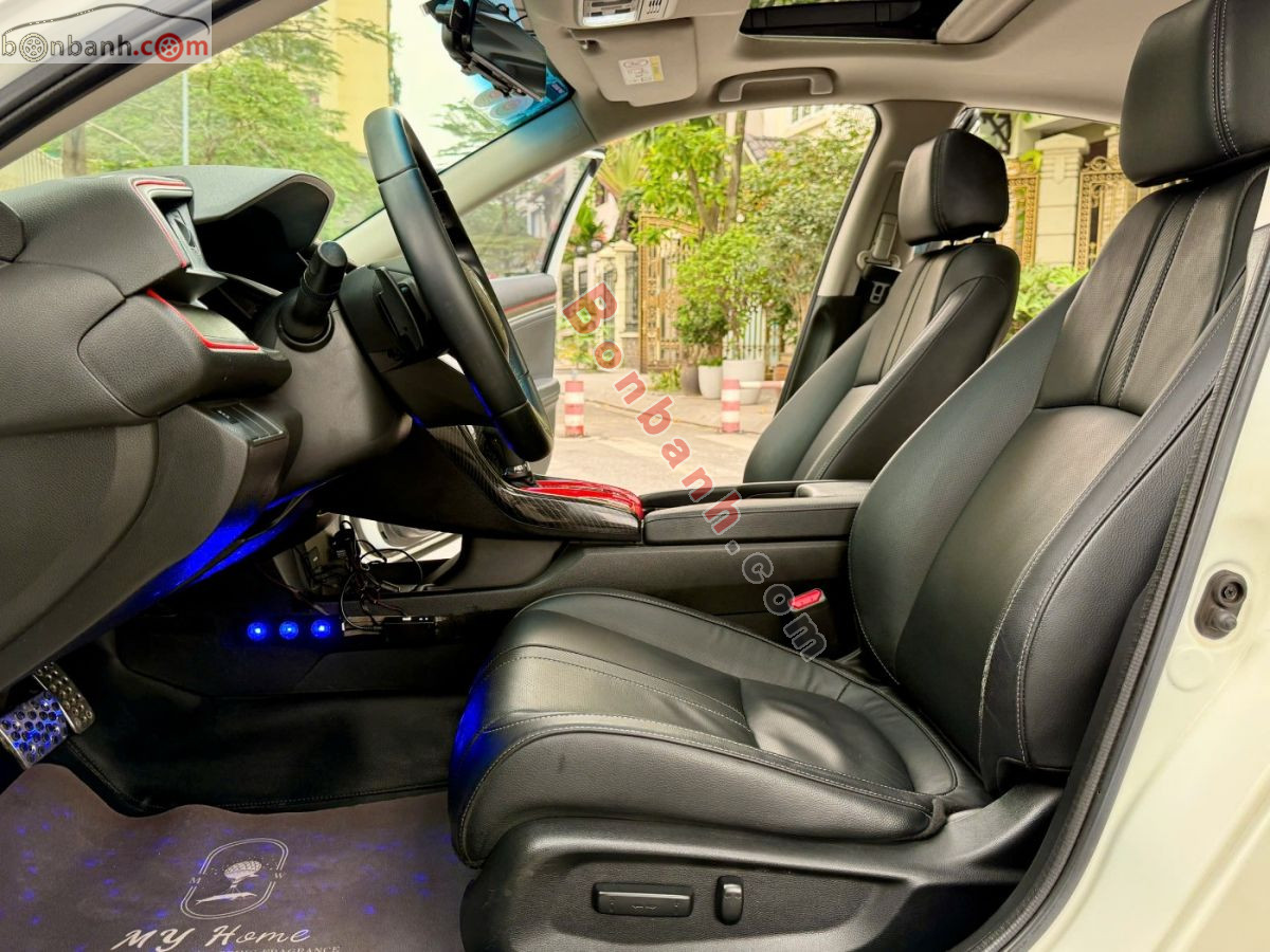 Bán ô tô Honda Civic 1.5L Vtec Turbo - 2018 - xe cũ