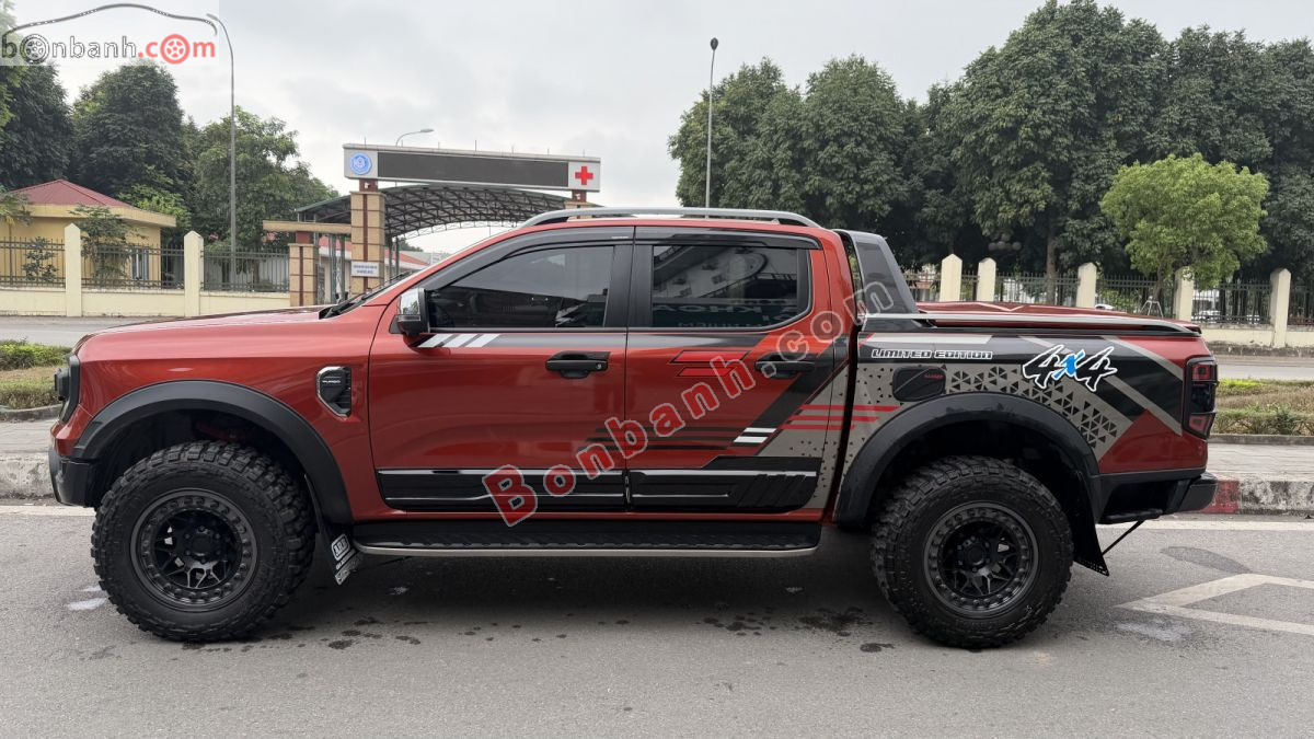 Bán ô tô Ford Ranger Wildtrak 2.0L 4x4 AT - 2024 - xe cũ