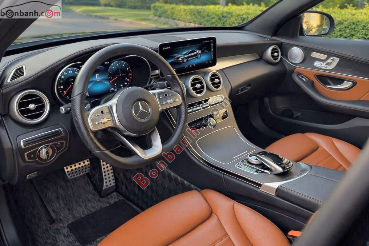 Bán ô tô Mercedes Benz C class C300 AMG - 2019 - xe cũ