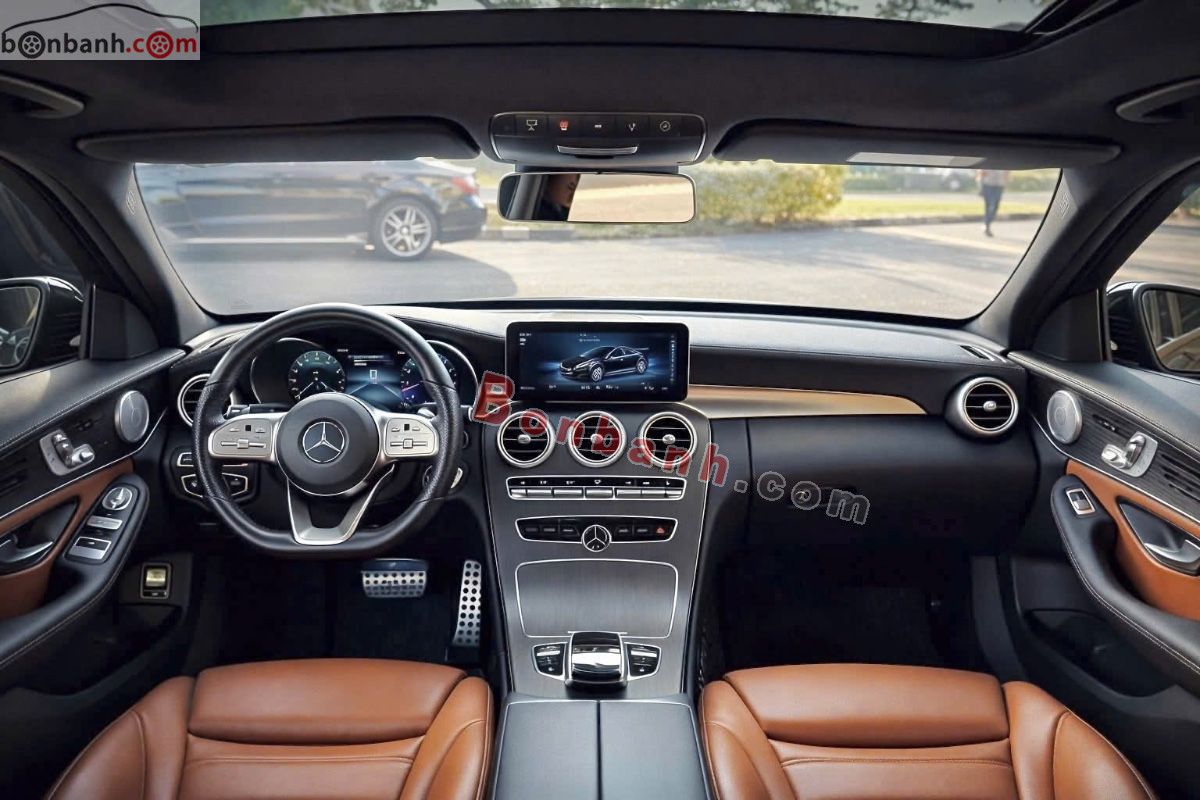Bán ô tô Mercedes Benz C class C300 AMG - 2019 - xe cũ