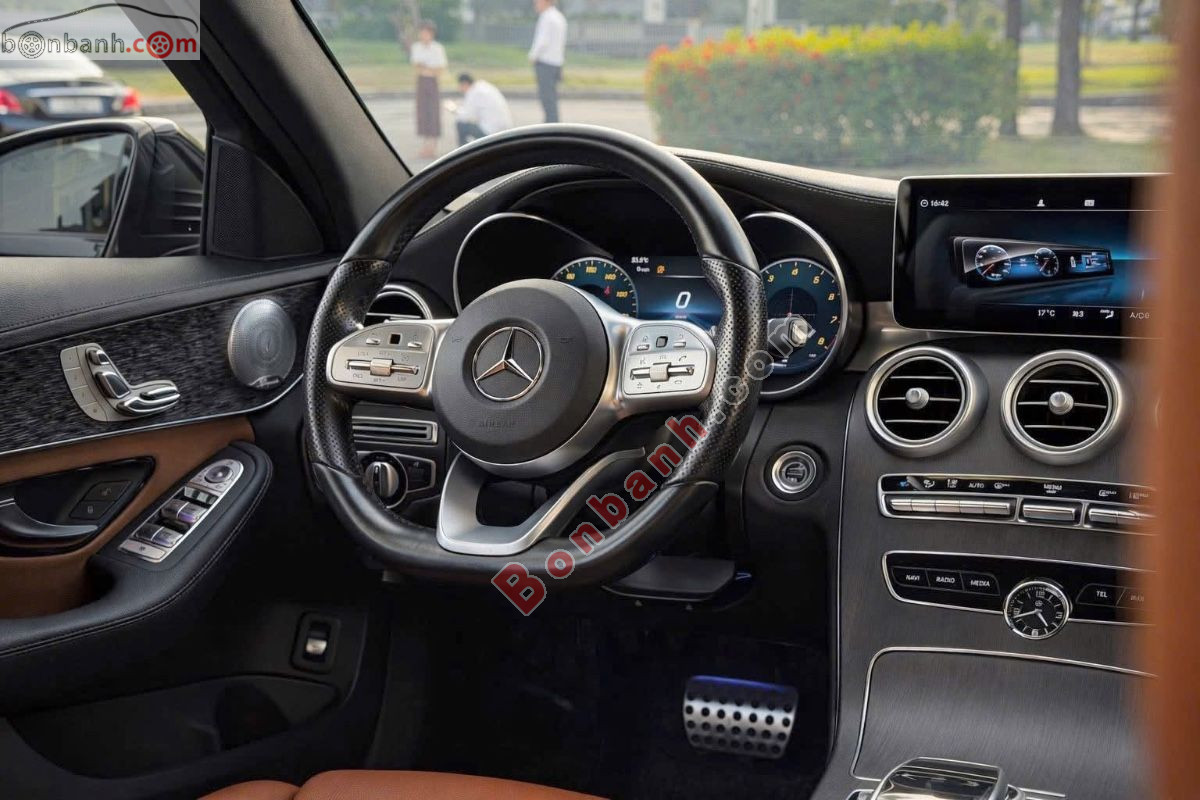 Bán ô tô Mercedes Benz C class C300 AMG - 2019 - xe cũ